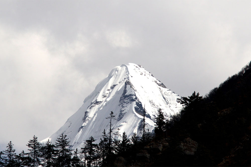 釋湛阿（Shi, Zhan-Ah）阿闍梨-親拍-根戈德里（Gangotri）喜馬拉雅山群 之峰-Gomukh