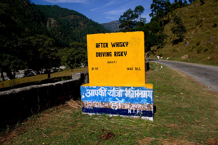 釋湛阿-Shi, Zhan-Ah--印度-預選道場-Uttarakhand（烏塔拉坎德邦）地區的警示標示